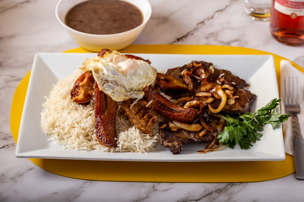 Grand Feast Platter La Cecilia (Chef Recommendation)